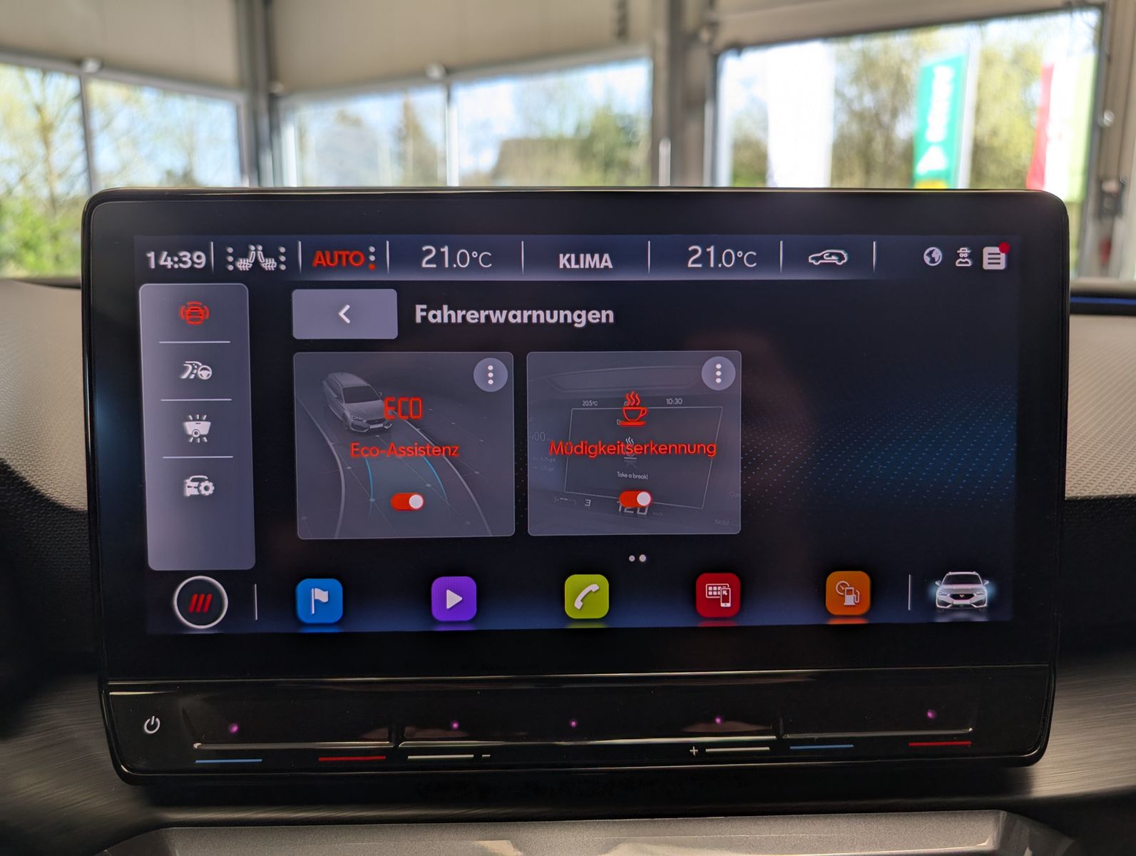 Cupra Leon 1.5eTSI DSG Matrix - Samsaru's Car Outlet