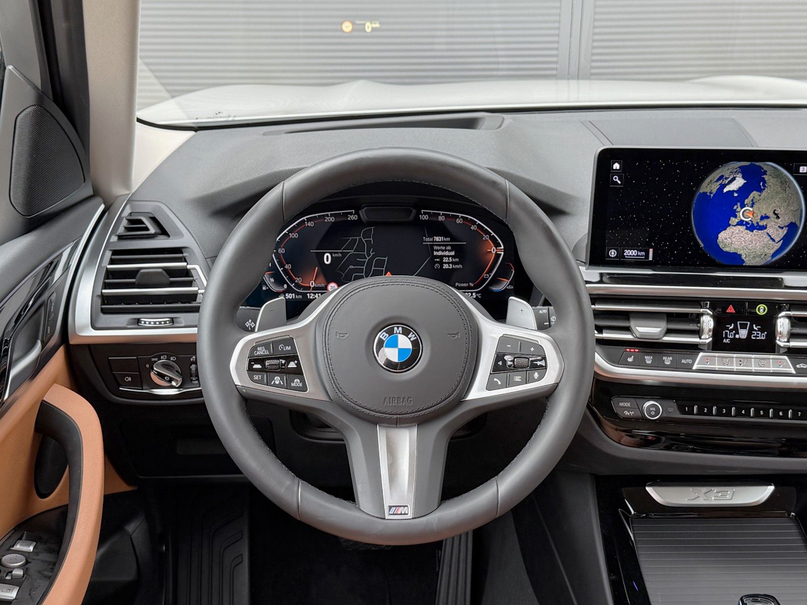 BMW X3 xDrive 20i Laser - Samsaru's Car Outlet