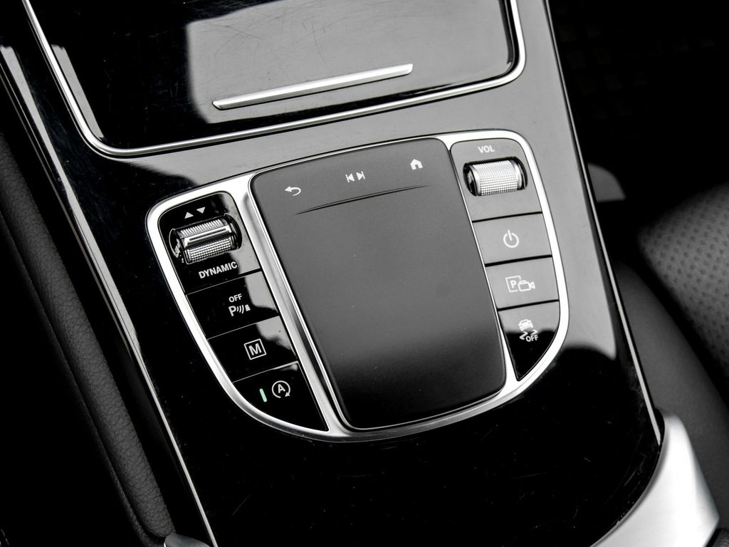 Mercedes-Benz GLC 200 d 4M - Samsaru's Car Outlet