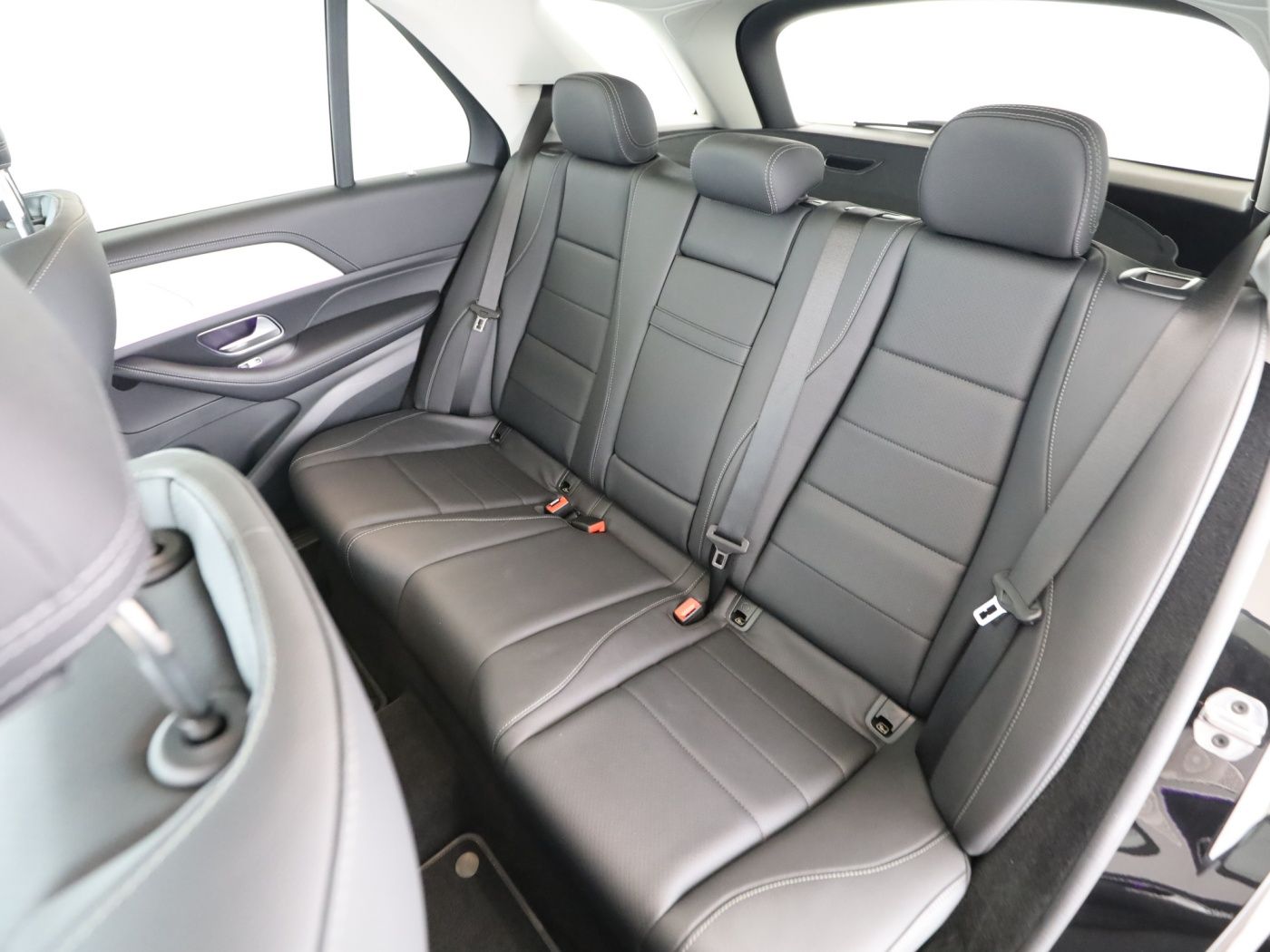 Mercedes-Benz GLE 450 d 4M AMG PREMIUM+NIGHT+AIRMATIC+AHK+PANO