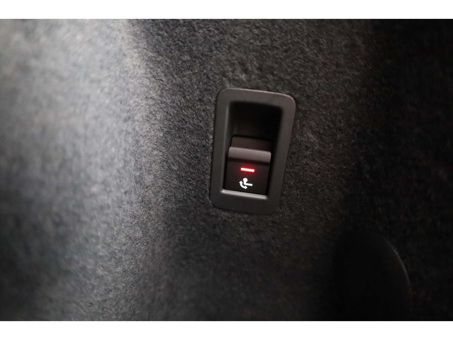 Audi Q3 35 TDI quattro advanced - Samsaru's Car Outlet