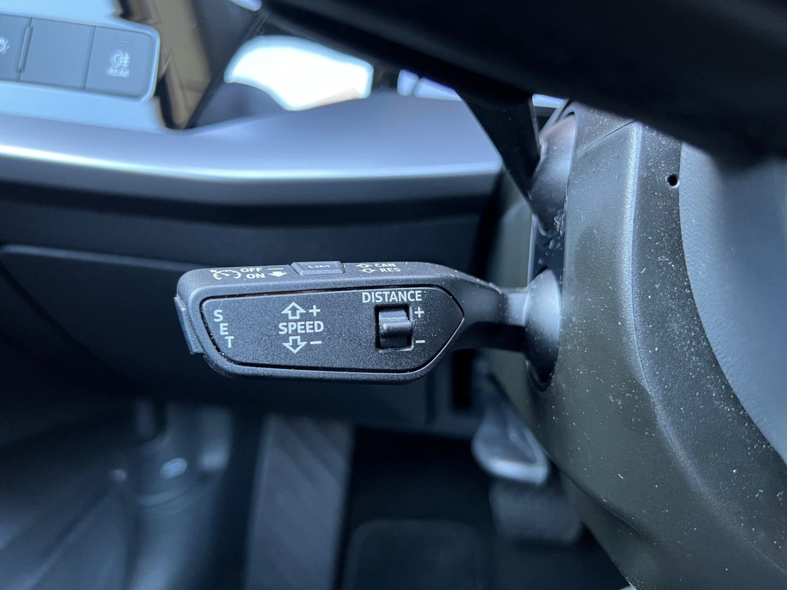 Audi A3 Sportback 30 TFSI S-Line - Samsaru's Car Outlet