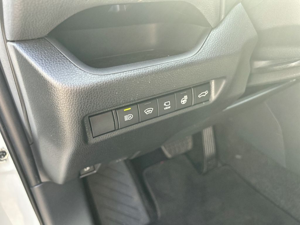 Toyota RAV 4 Plug-in-Hybrid - Samsaru's Car Outlet