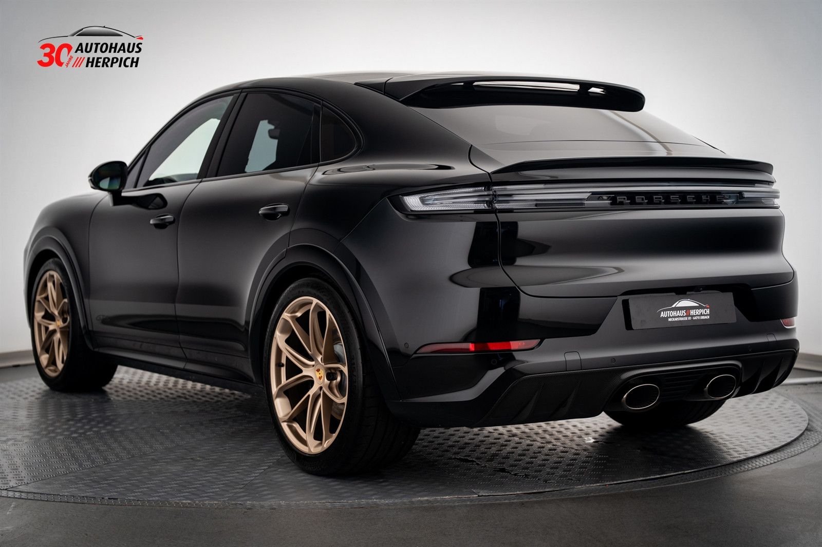 Porsche Cayenne GTS Coupé 22" Sport-Paket PDCC HUD HAL