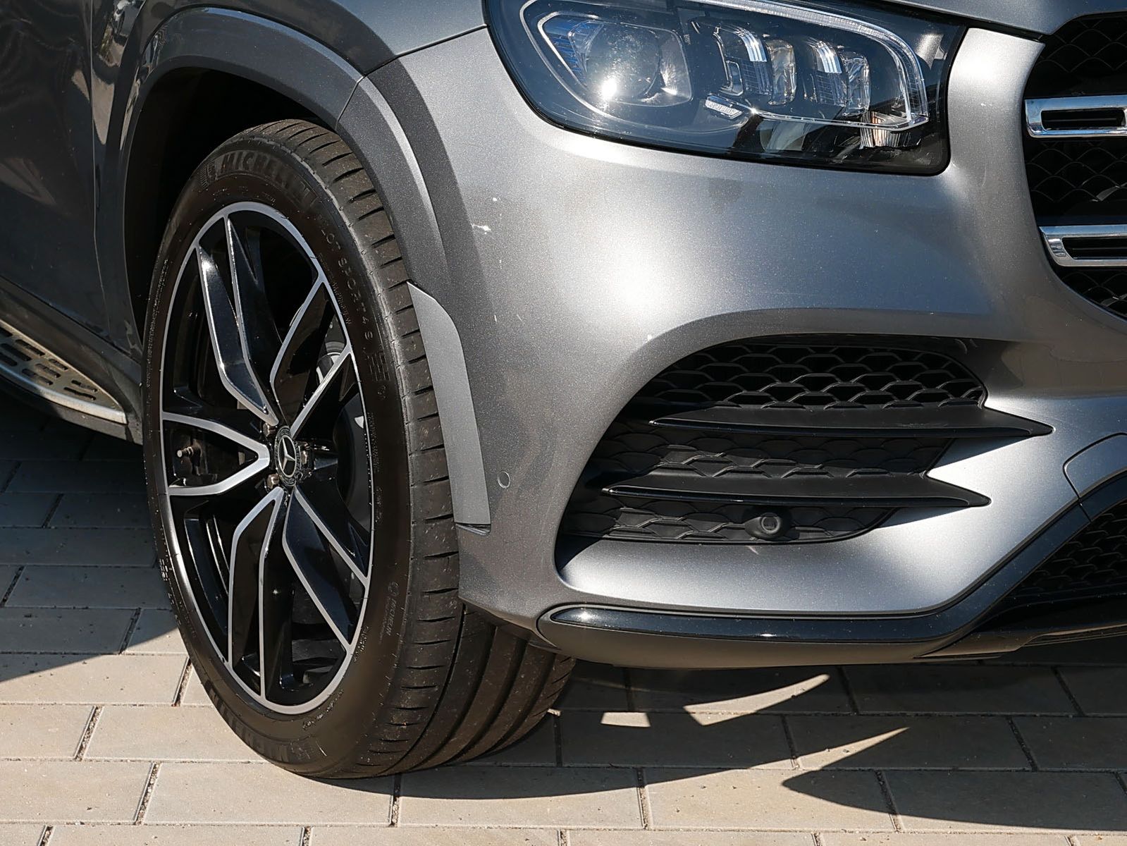 Mercedes-Benz GLS 400 d 4M AMG - Samsaru's Car Outlet