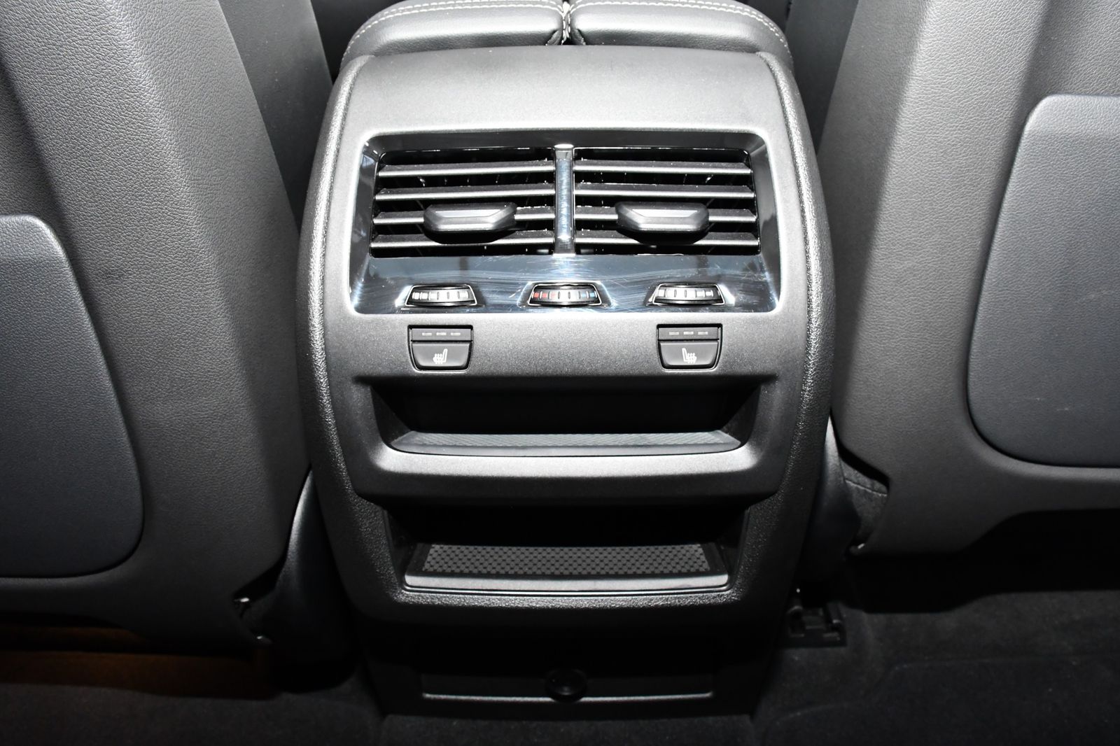 BMW X6 xDrive30d M Sport Pro - Samsaru's Car Outlet