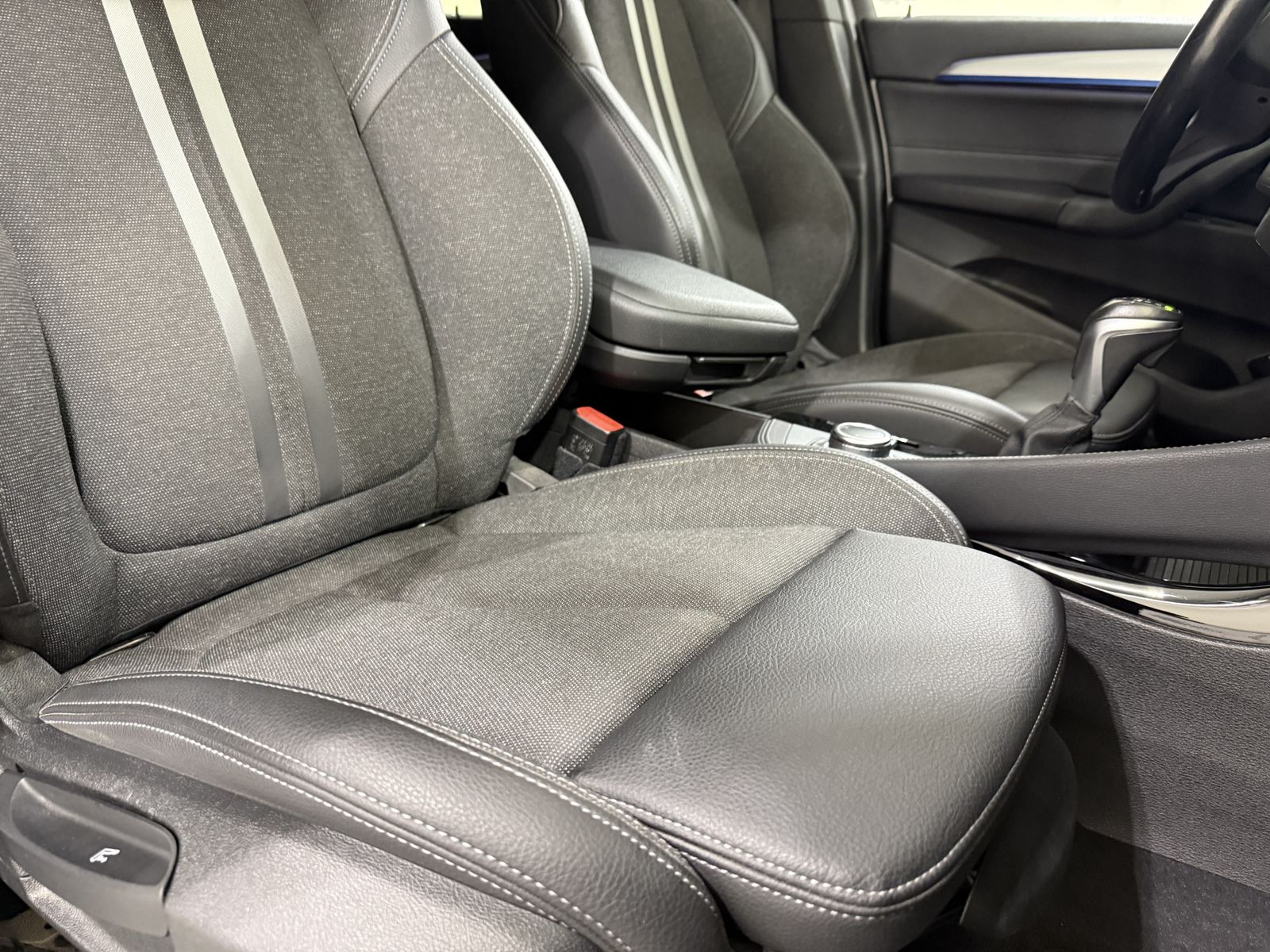 BMW X1 xDrive25e M Sportpaket - Samsaru's Car Outlet