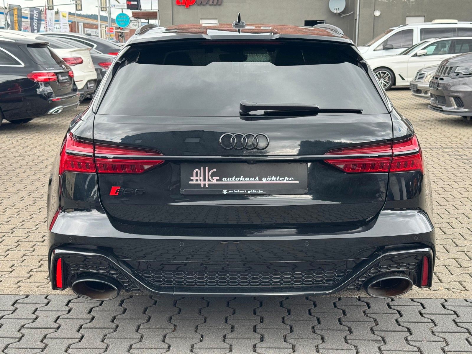 Audi RS6 Avant 4.0 TFSI quattro *PANO B&O HUD MATRIX*