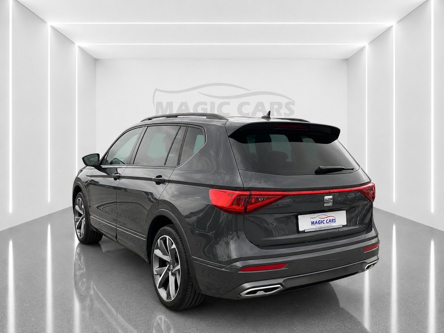 Seat Tarraco FR 4Drive*Pano-Dach*AHK*Leder*Drive*Cam.