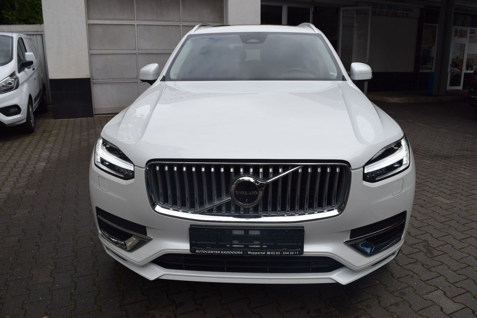 Volvo XC90 T8 AWD Plus Bright - Samsaru's Car Outlet