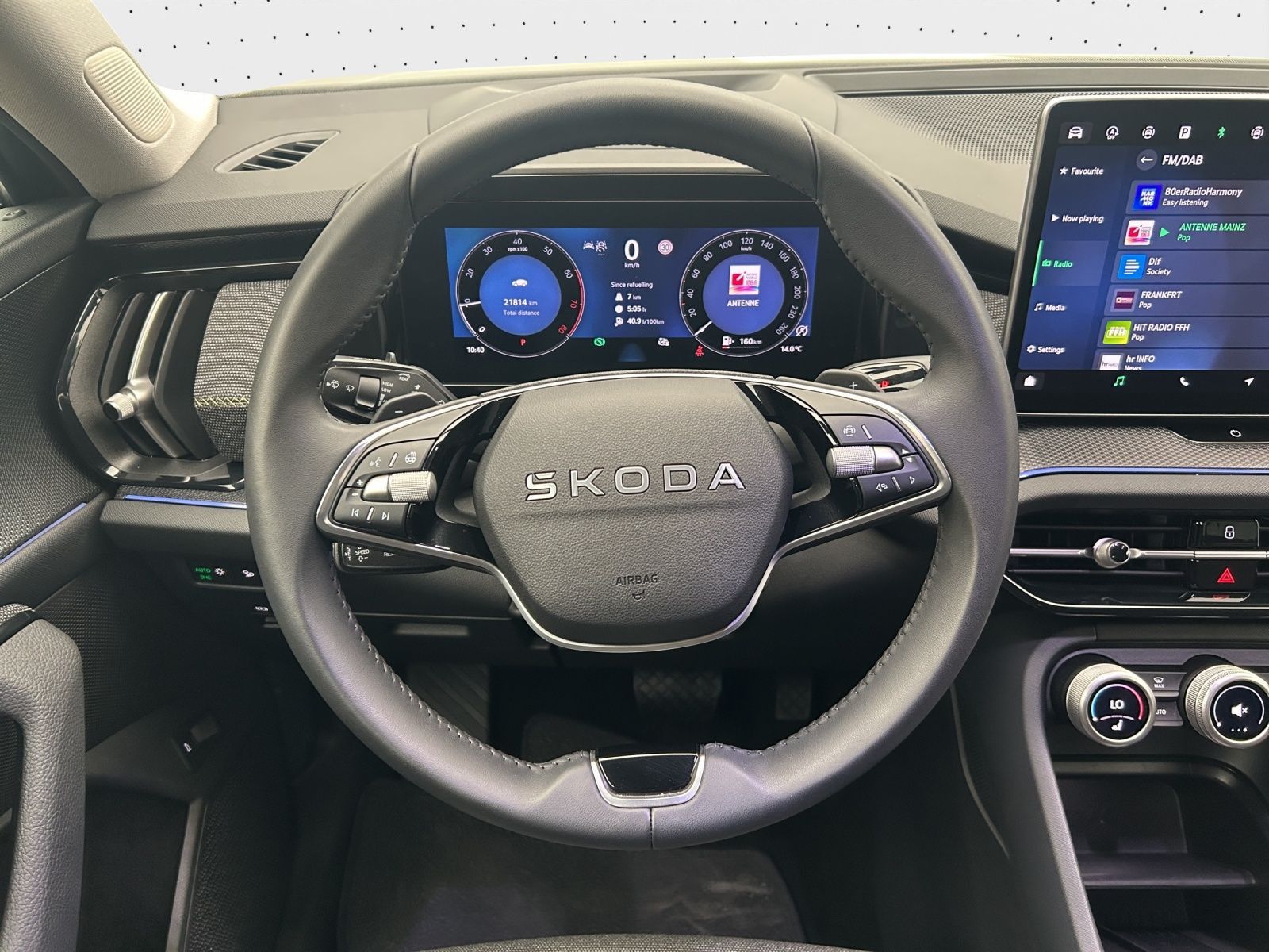 Skoda Kodiaq 2.0 TSI*AHK*KAM*NAVI*SHZ*PDC*LED*KEYLESS*