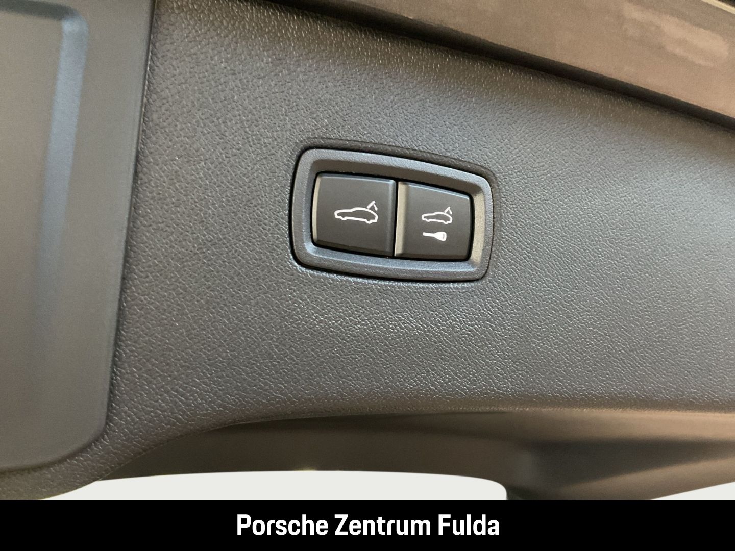 Porsche Cayenne BOSE Luftfederung Panorama Surround-View