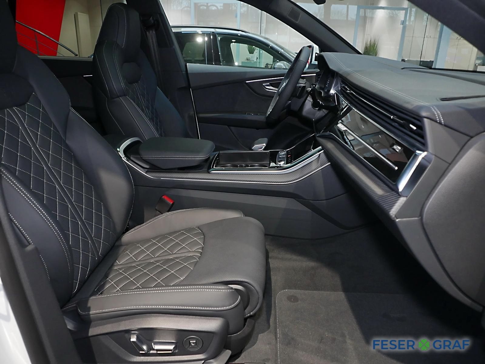 Audi Q8 50 TDI quattro S line - Samsaru's Car Outlet