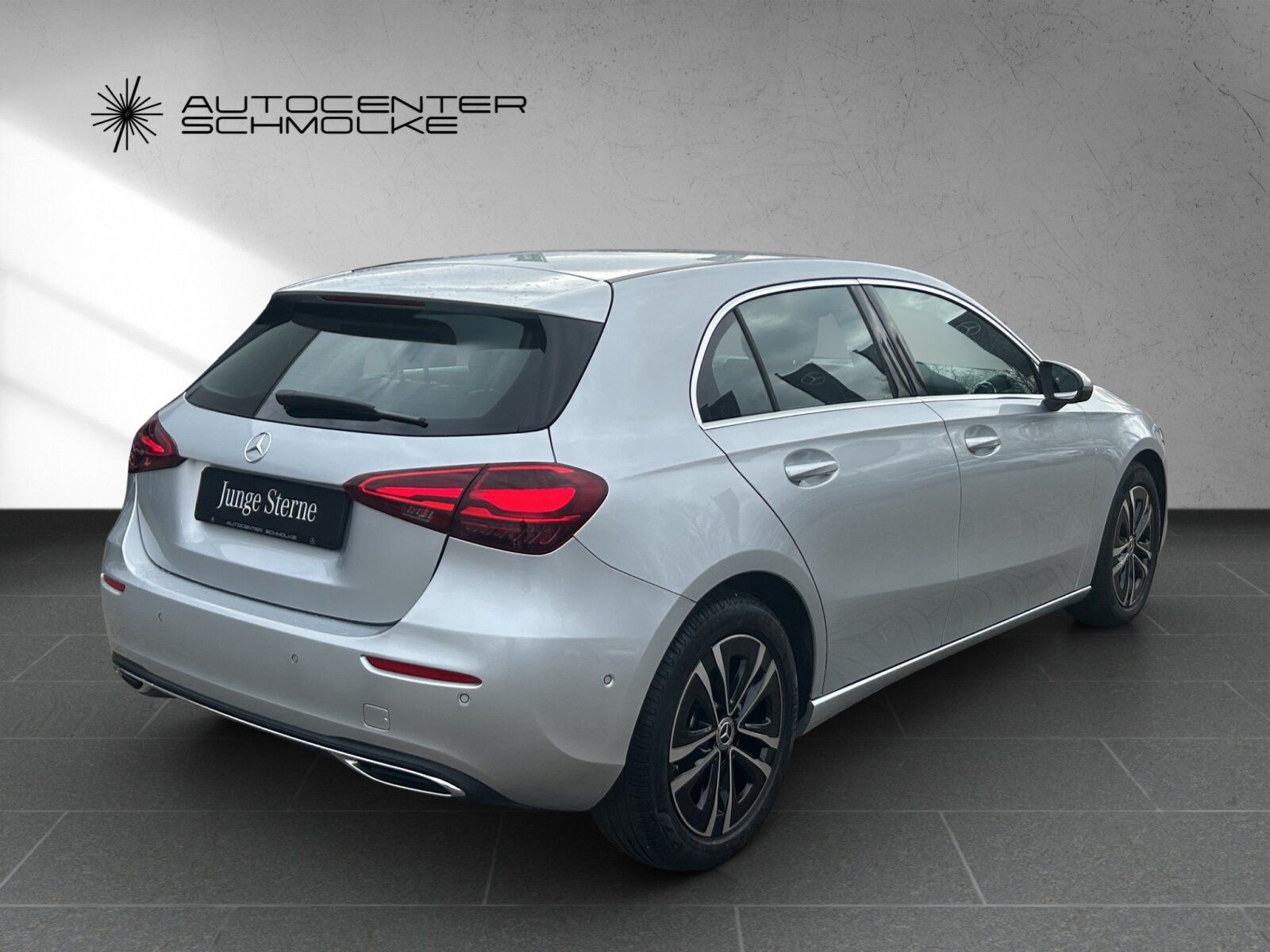 Mercedes-Benz A 200 PROGRESSIVE LINE - Samsaru's Car Outlet
