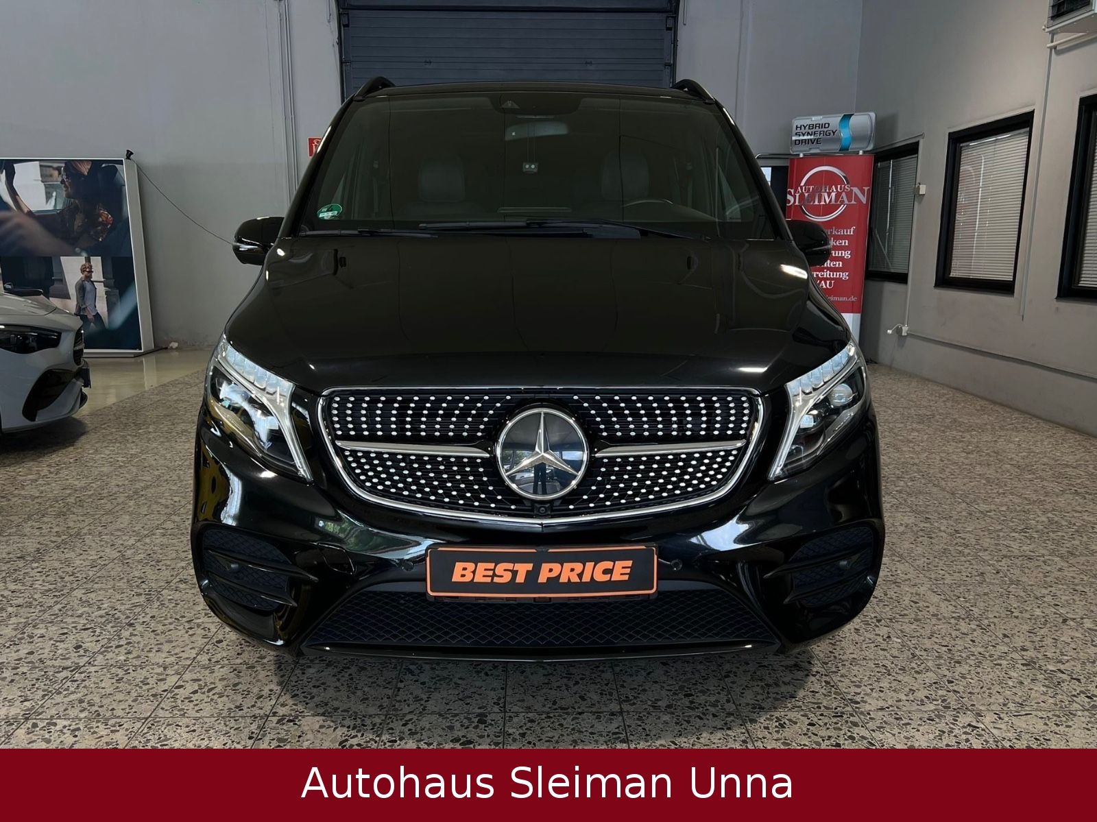 Mercedes-Benz V 300 d AMG-Line - Samsaru's Car Outlet