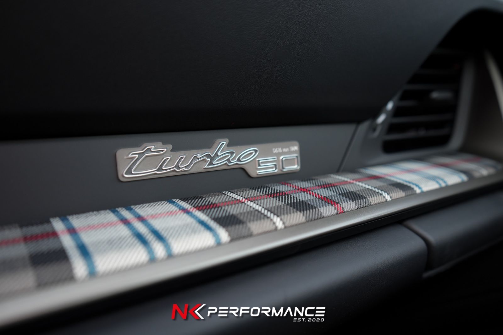 Porsche 992 Turbo 50 Jahre/ HERITAGE / ARKTIKGRAU