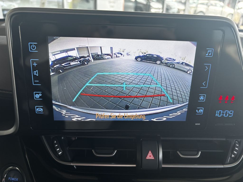 Toyota C-HR Hybrid - Samsaru's Car Outlet