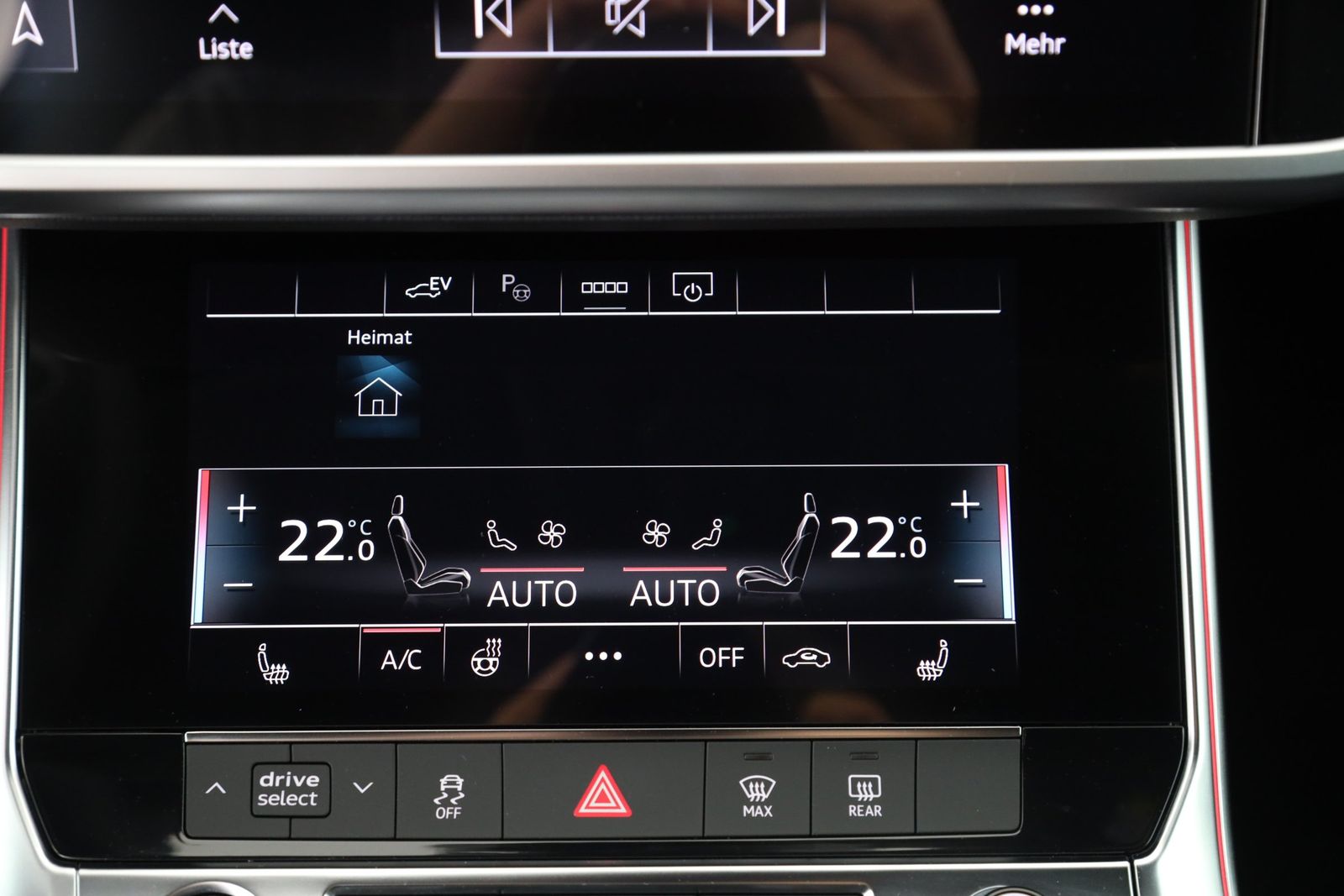 Audi A6 Avant 55 TFSI e quattro S line AHK