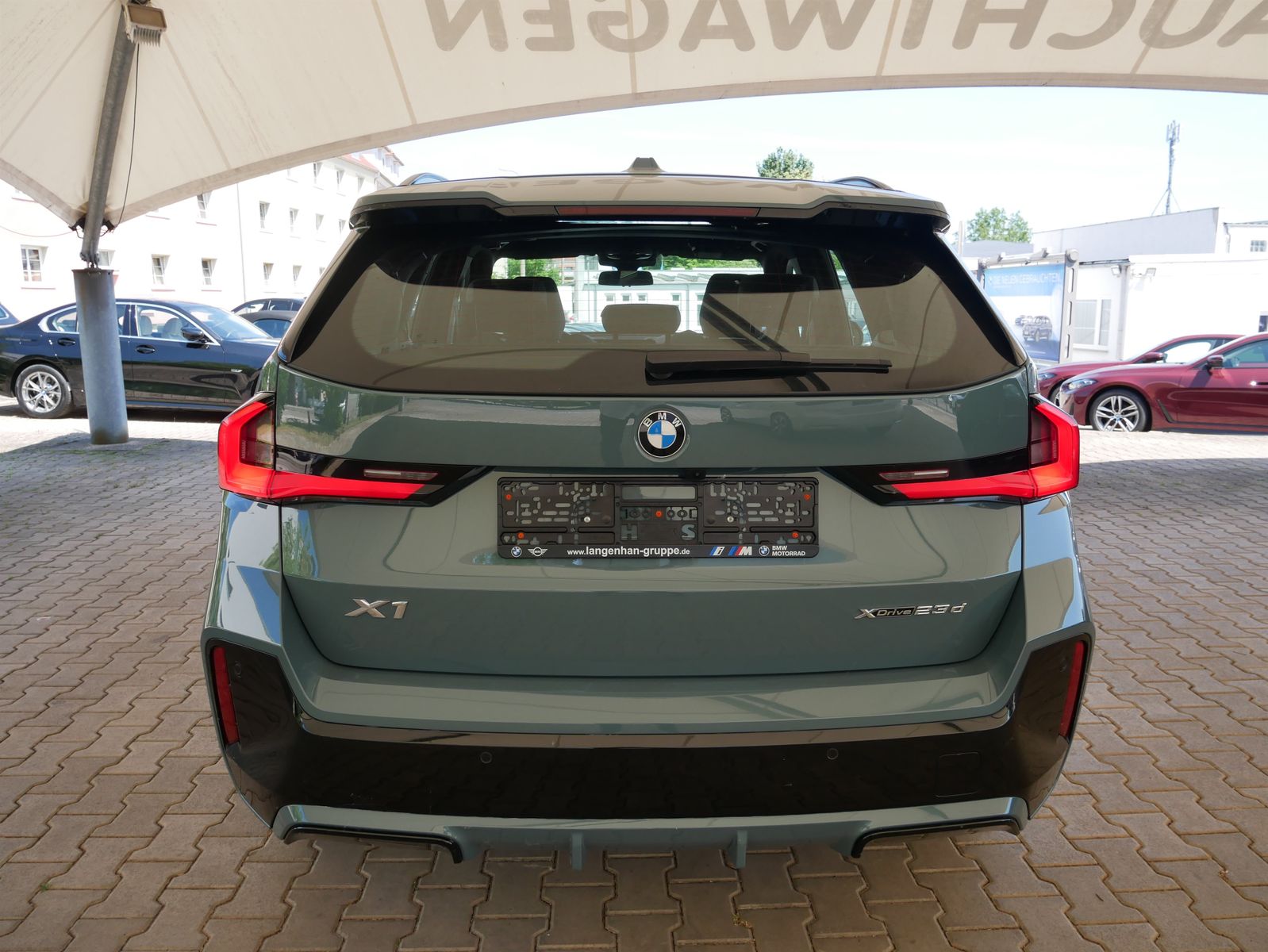 BMW X1 xDrive23d M SPORT - Samsaru's Car Outlet