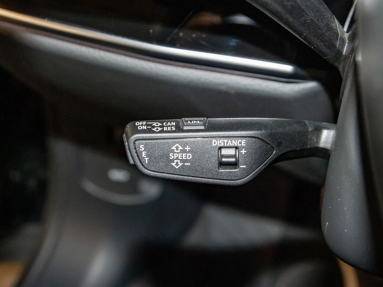 Audi A8 60 TFSI e qu - Samsaru's Car Outlet