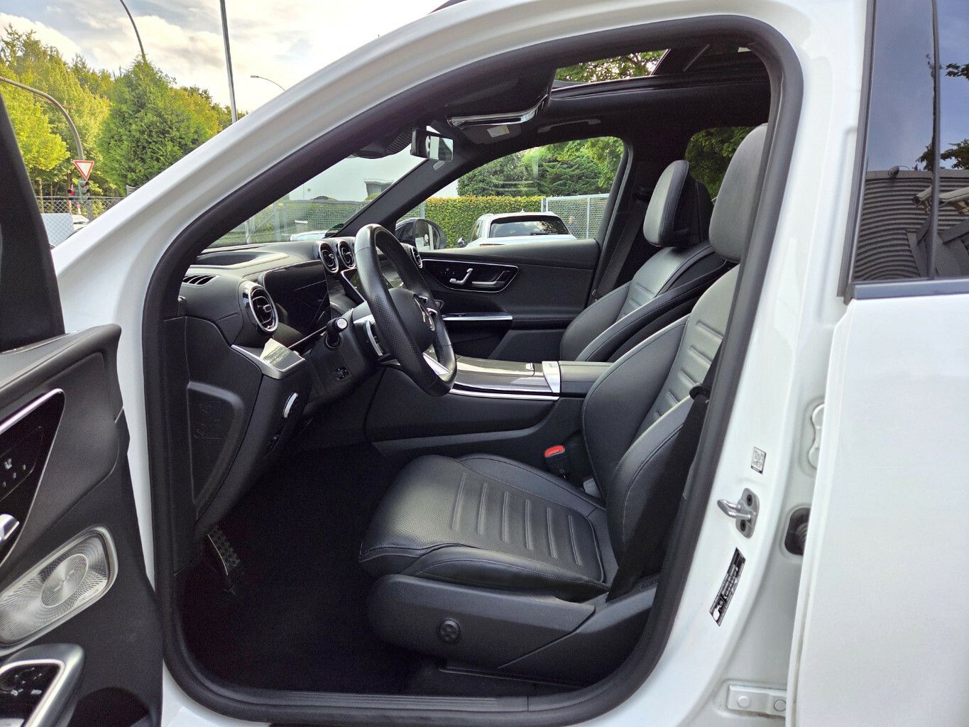 Mercedes-Benz GLC 400 e AMG-Premium.PanSD.360.Cam.AHK.P20.HuD.