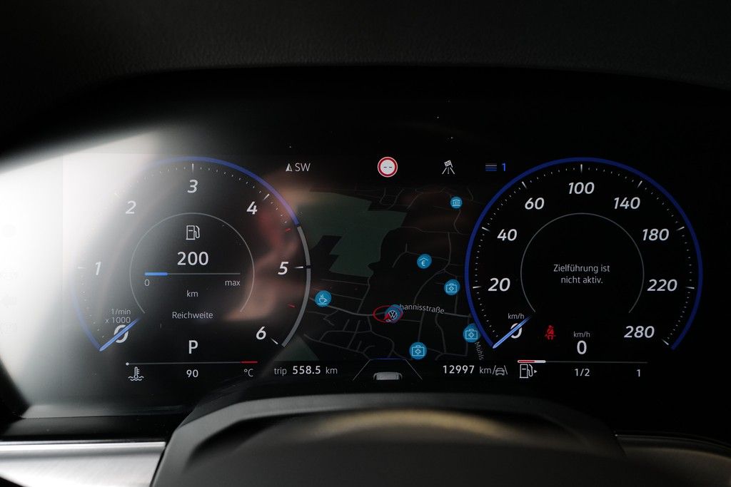 Volkswagen Touareg 3.0TDI R-Line BlackStyle Offroad HuD 360