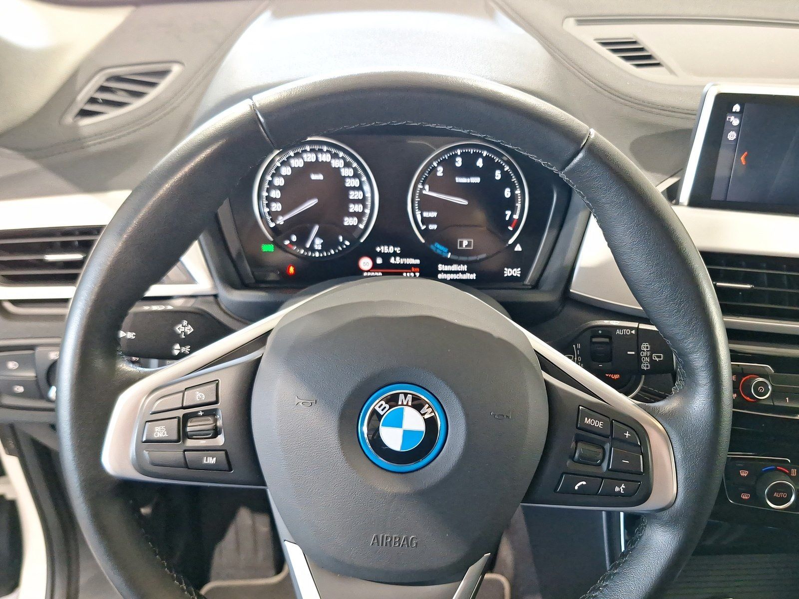 BMW X1 xDrive25e Sport Line - Samsaru's Car Outlet