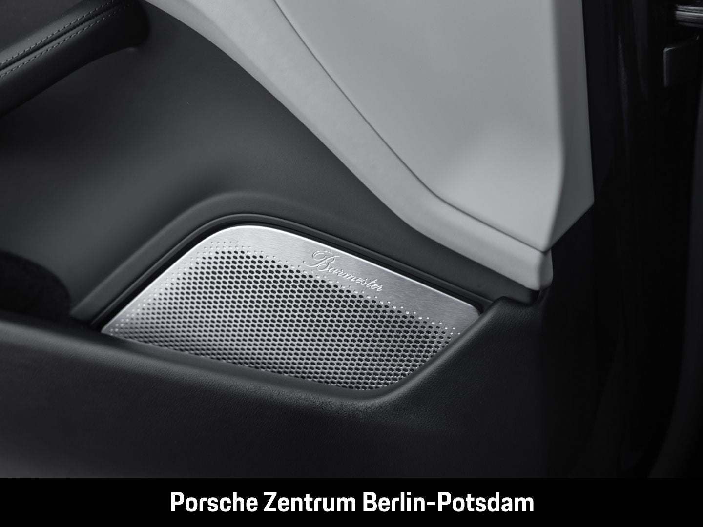 Porsche Taycan GTS Sport Turismo Burmester Panoramadach