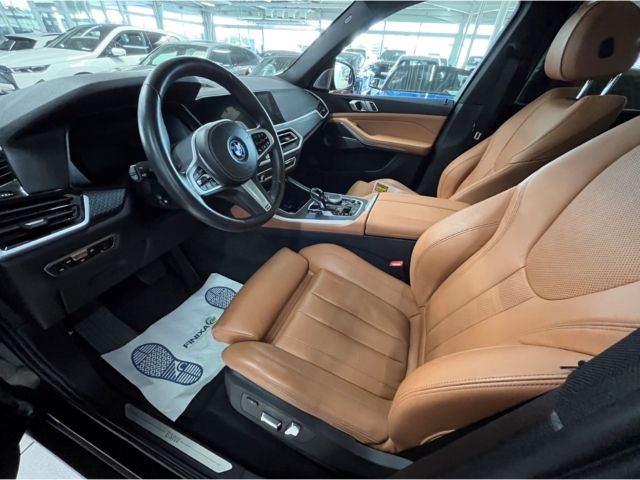 BMW X5 xDrive 45e AHK Pano Navi ACC Akkustikglas Son