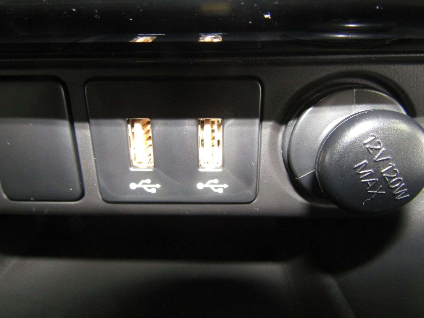 Mitsubishi Eclipse Cross PHEV TOP 2.4 4WD Leder NAVI LED SD