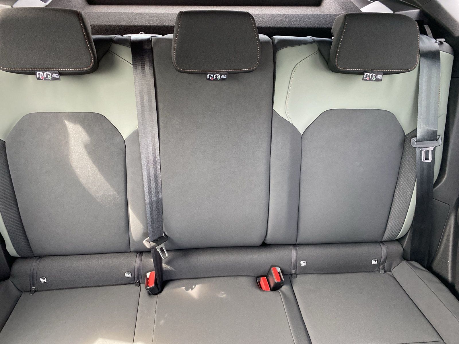 Dacia Duster Extreme TCe 130 - Samsaru's Car Outlet