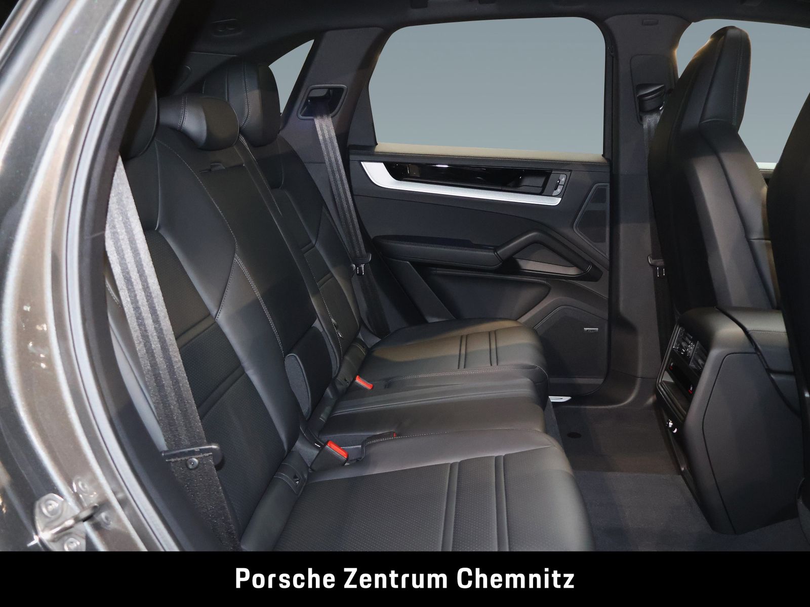 Porsche Cayenne E-Hybrid Pano;Luft.;ACC;22":Sportabgas