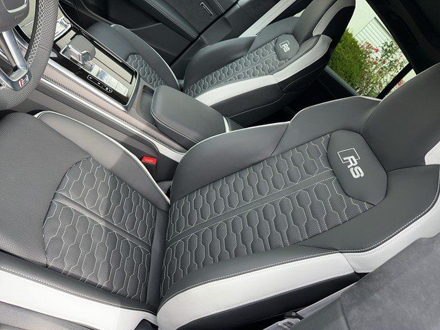 Audi RSQ8 4.0 TFSI quattro Tiptronic PANO*MATRIX*AHK