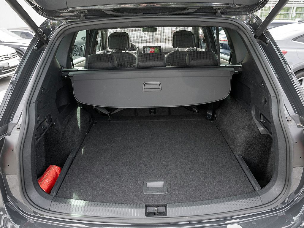 Seat Tarraco 2.0 TSI 4Drive AHK NAVI LED ACC SHZ