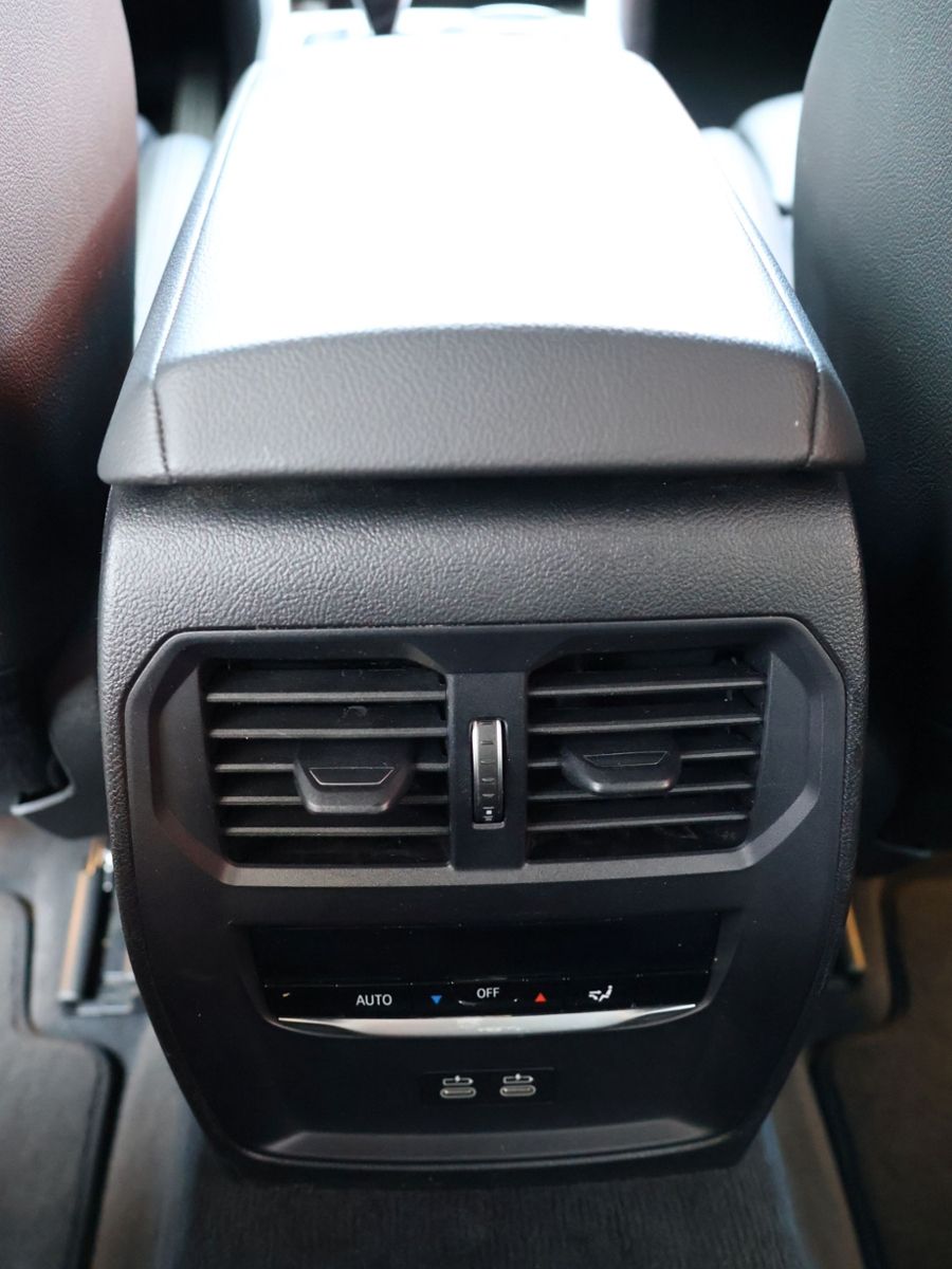 BMW 330 e Touring Advantage - Samsaru's Car Outlet