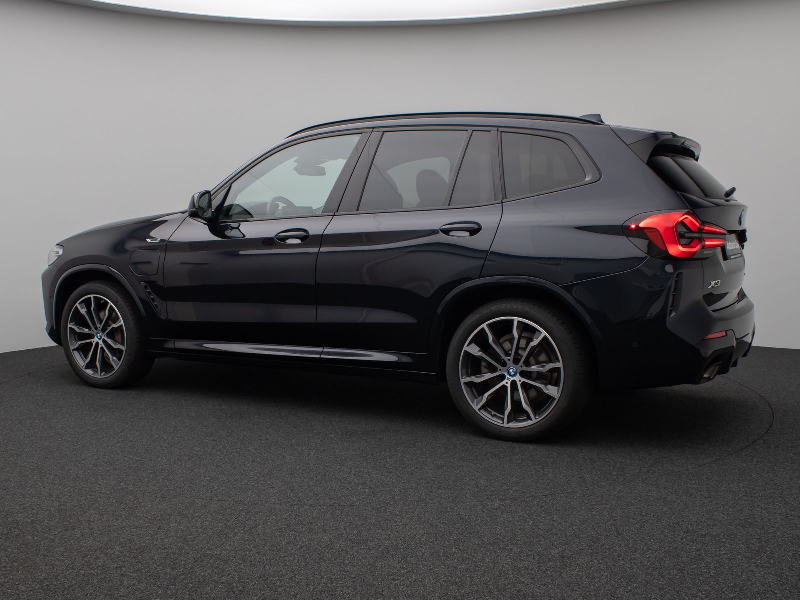 BMW X3 xD30e M Sport - Samsaru's Car Outlet