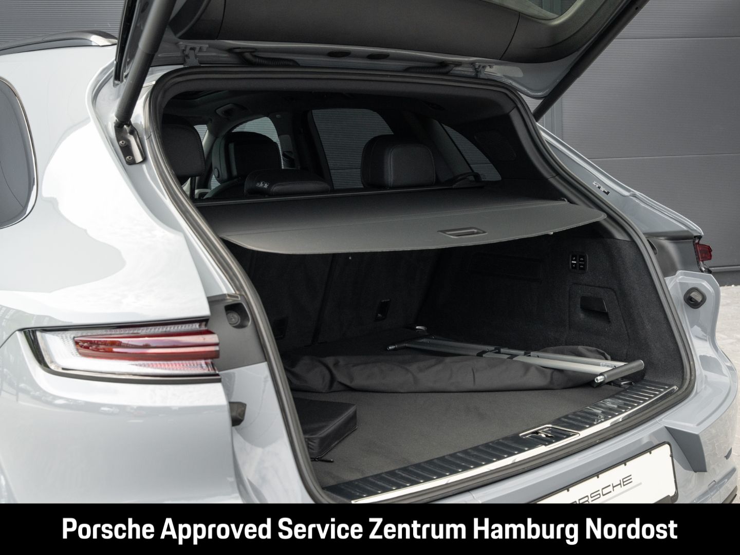Porsche Cayenne Pano PASM Sportabgas. BOSE HD-Matrix-LED