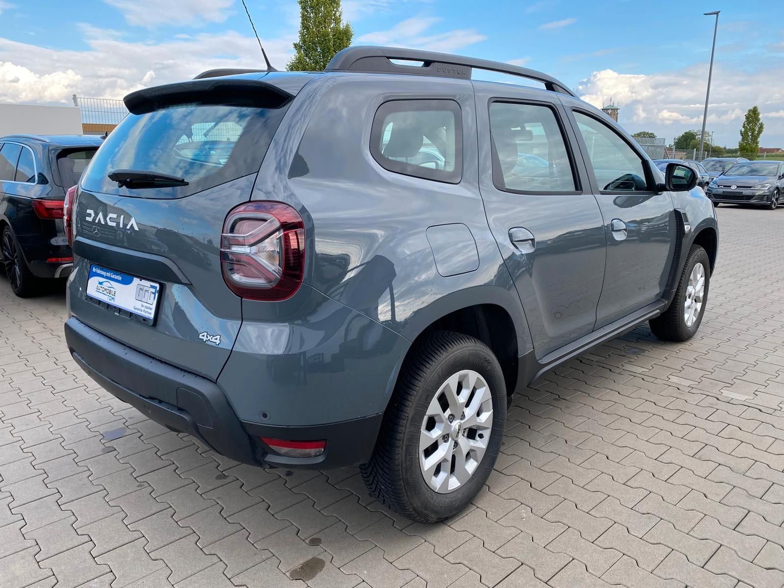 Dacia Duster II Expression 4WD - Samsaru's Car Outlet