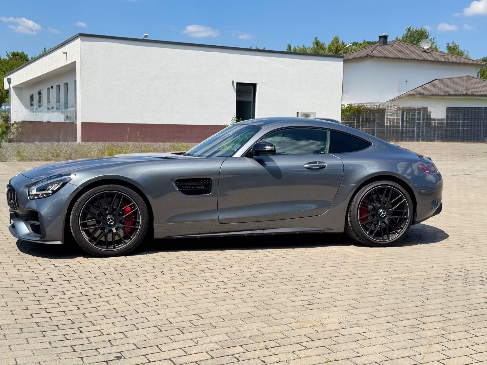 Mercedes-Benz AMG GT Coupe - Samsaru's Car Outlet