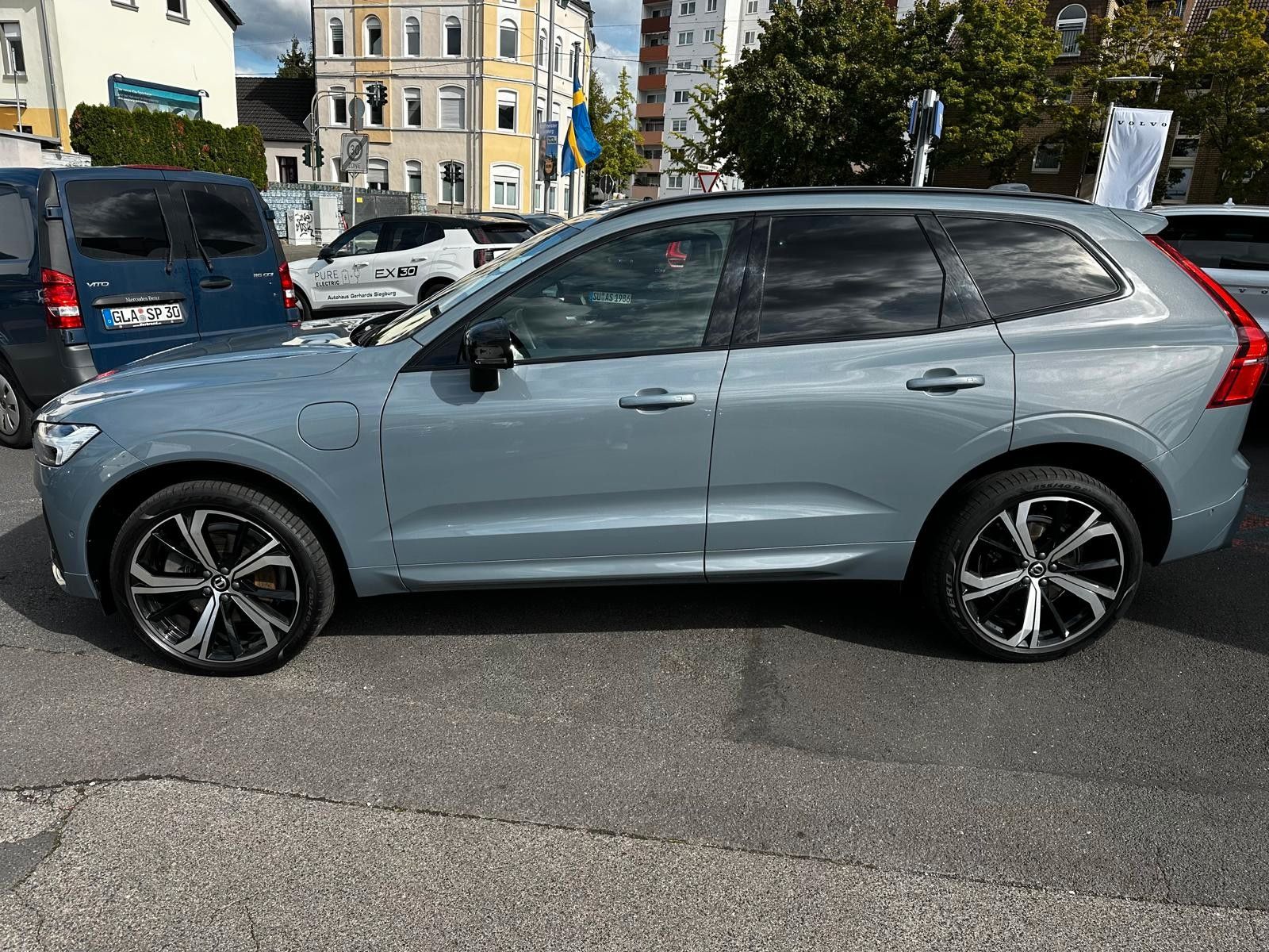 Volvo XC60 T6 AWD L RANG Plugin Plus GooglePANO360°STH