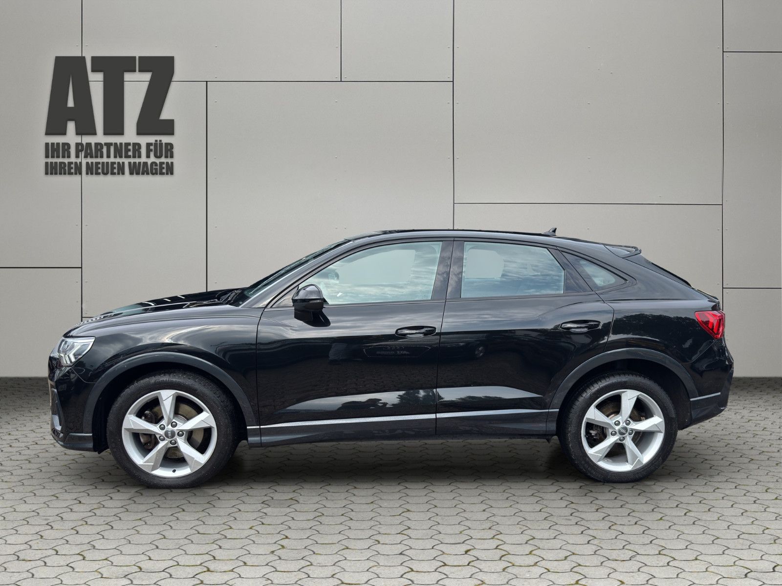 Audi Q3 Sportback 45 TFSI quattro - Samsaru's Car Outlet