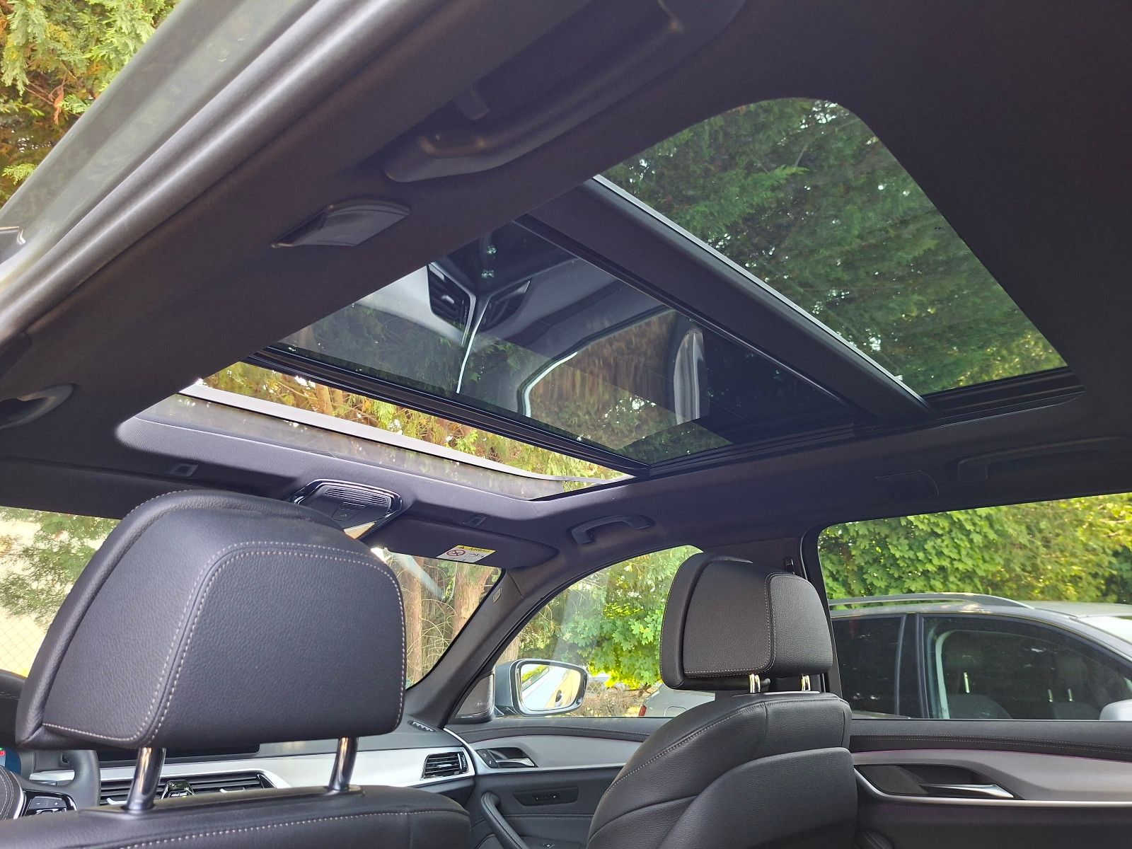BMW 530d xDrive Touring LuxuryLine+360°CAM+PANO+ACC+