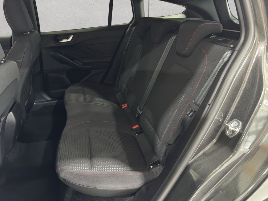 Ford Focus Turnier 1.0 Eco Hybrid Aut. ST-LINE*ACC*TW