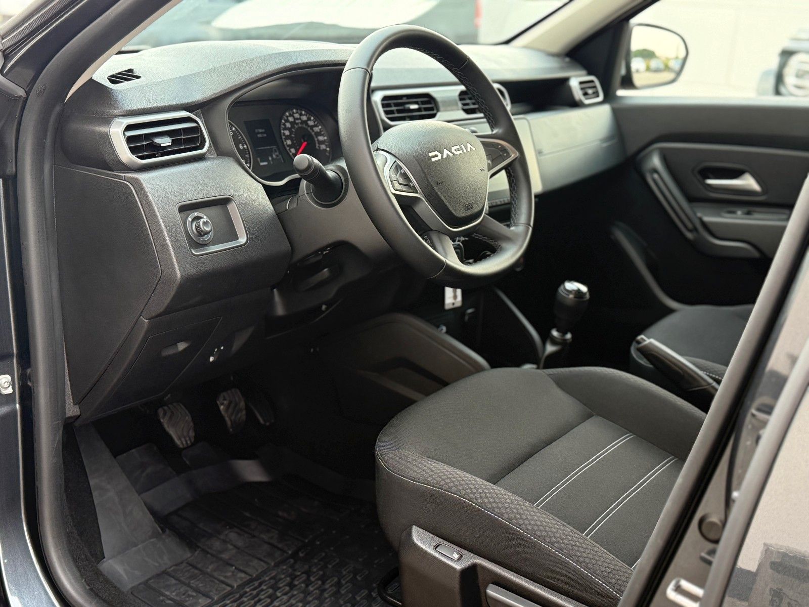 Dacia Duster II Expression 4WD - Samsaru's Car Outlet