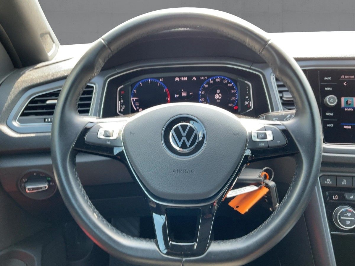 Volkswagen T-Roc 1.0 TSI STYLE - Samsaru's Car Outlet
