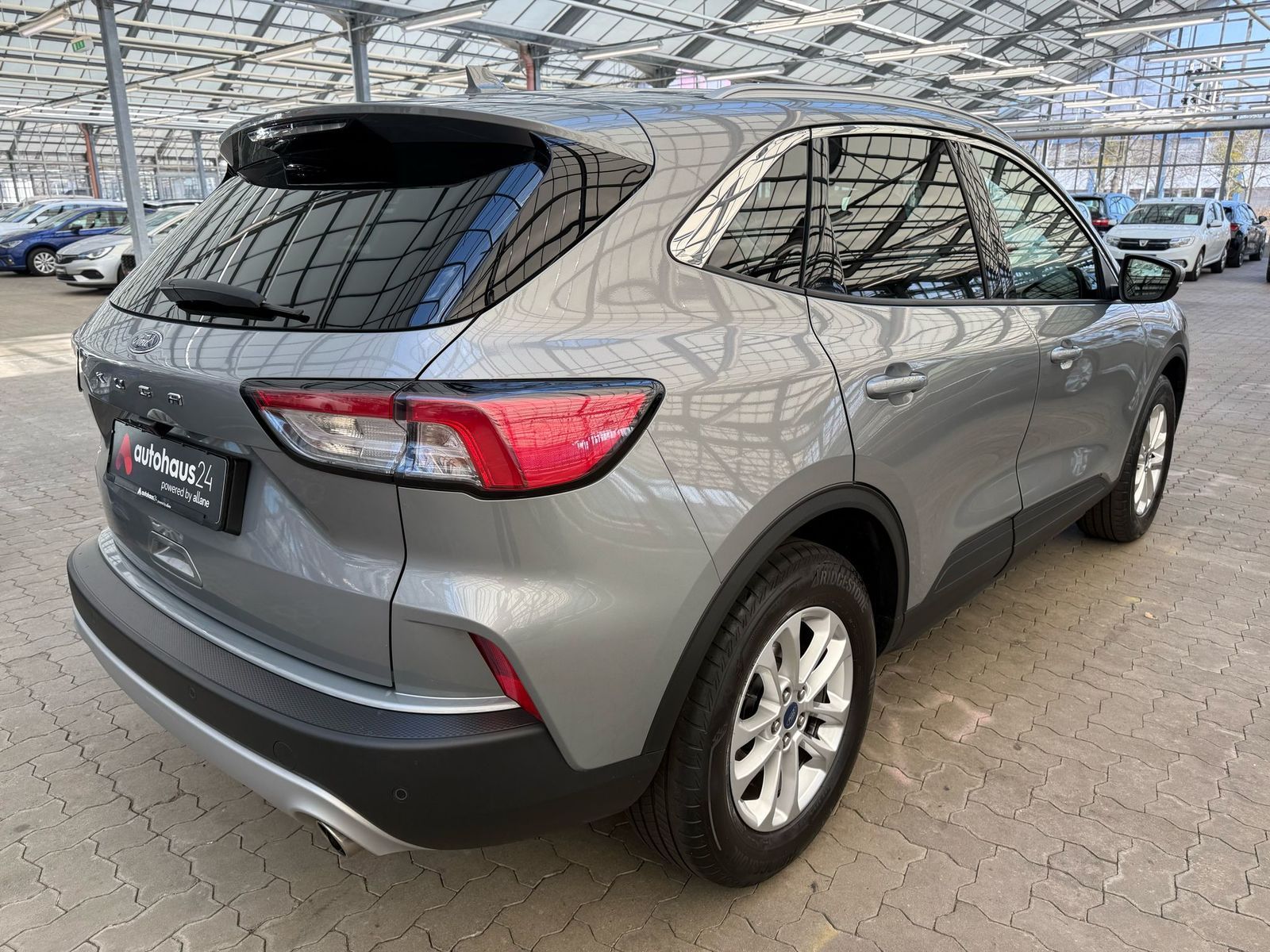 Ford Kuga 1.5 EcoBlue Titanium - Samsaru's Car Outlet