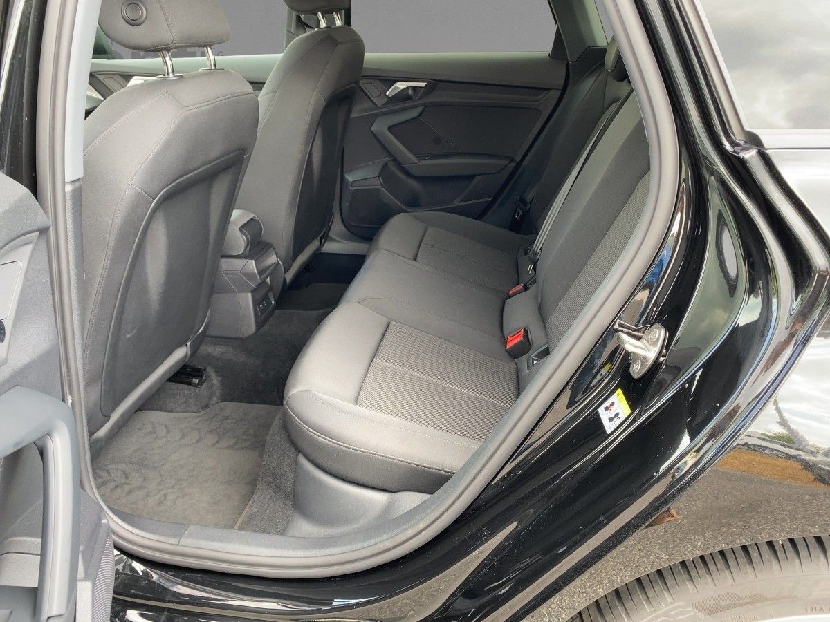 Audi A3 Sportback 35 S-Line *DSG*Lane Assist*LED*Navi