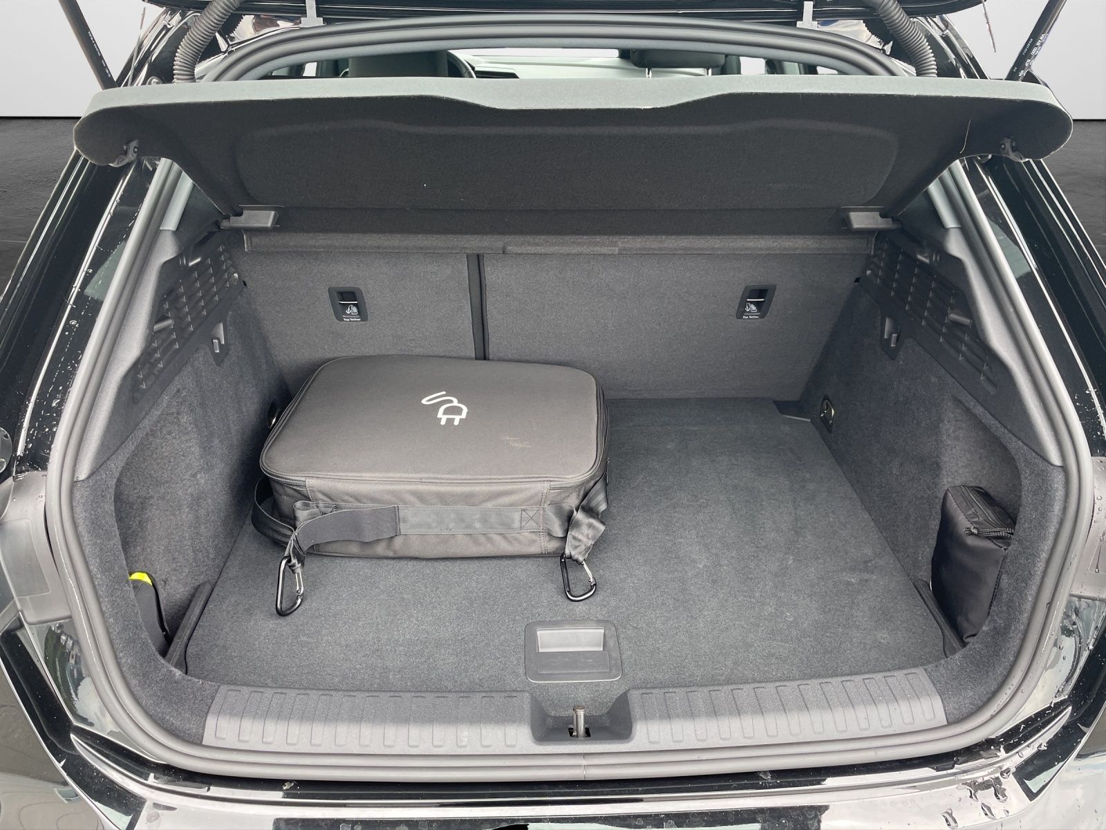Audi A3 Sportback 40 TFSI e S tronic advanced - Samsaru's Car Outlet