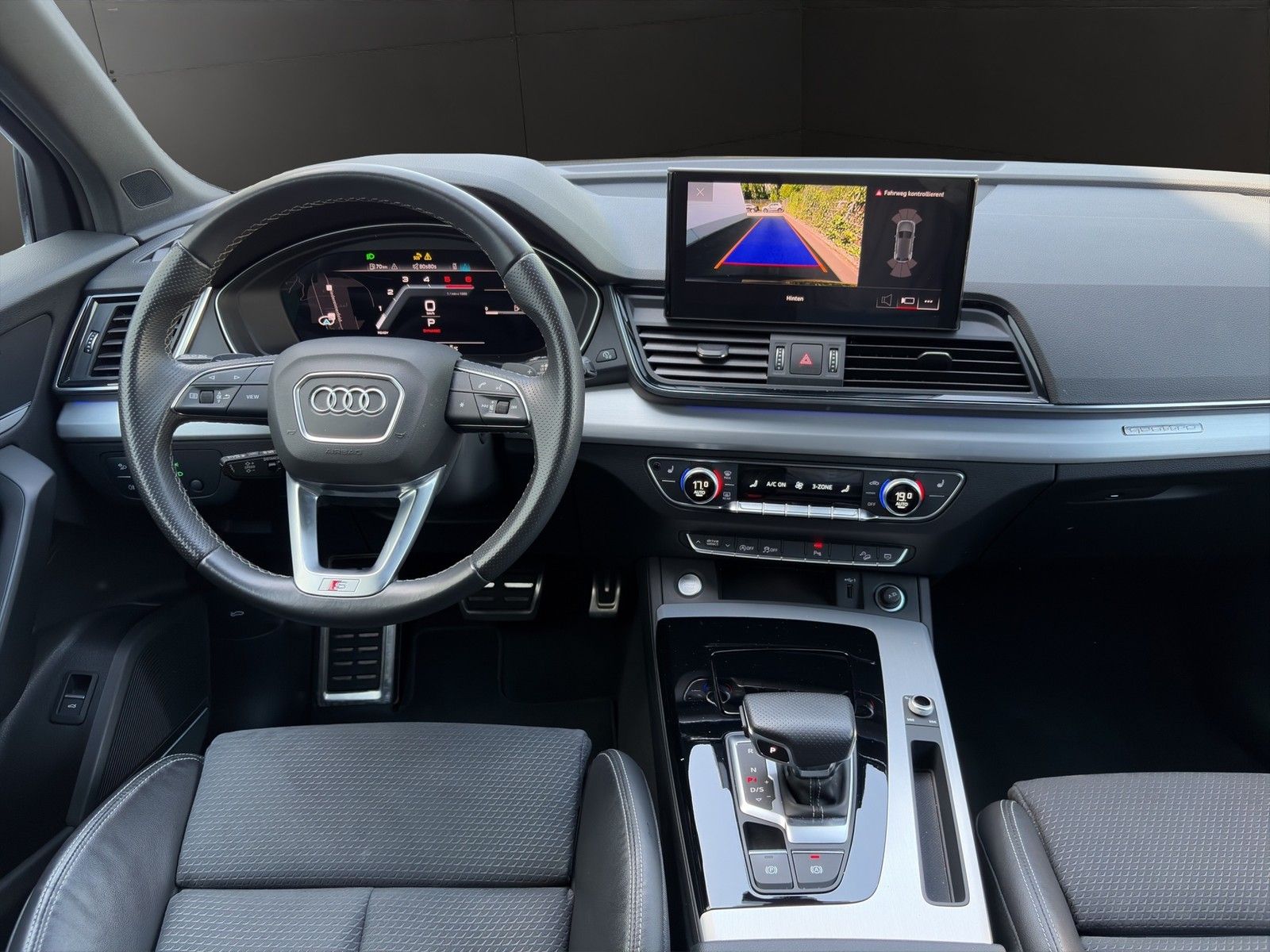 Audi Q5 40 TDI q. S line AHK+Kamera+B&O