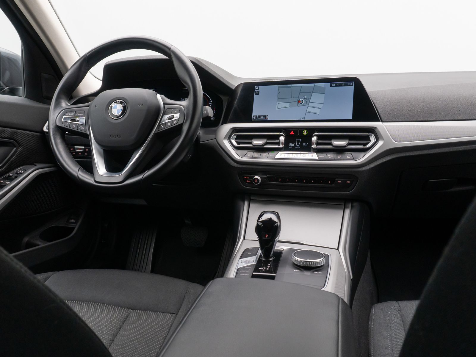 BMW 320d Advantage - Samsaru's Car Outlet